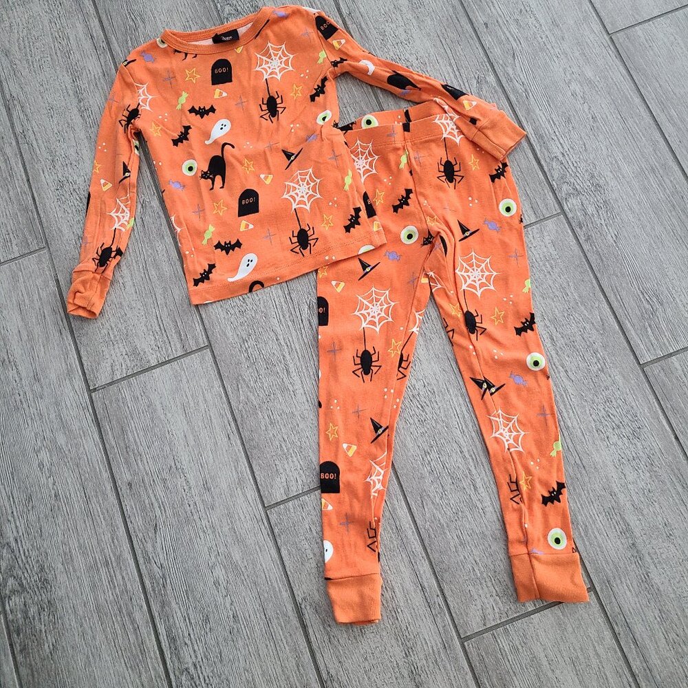 Hyde and EEK! Boutique Kids Halloween Pajama Set – Size 4 – Orange Spooky Print